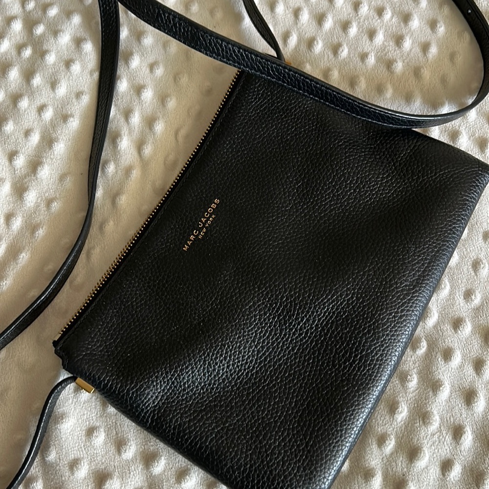 A not too big Crossbody, Marc Jacobs bag
